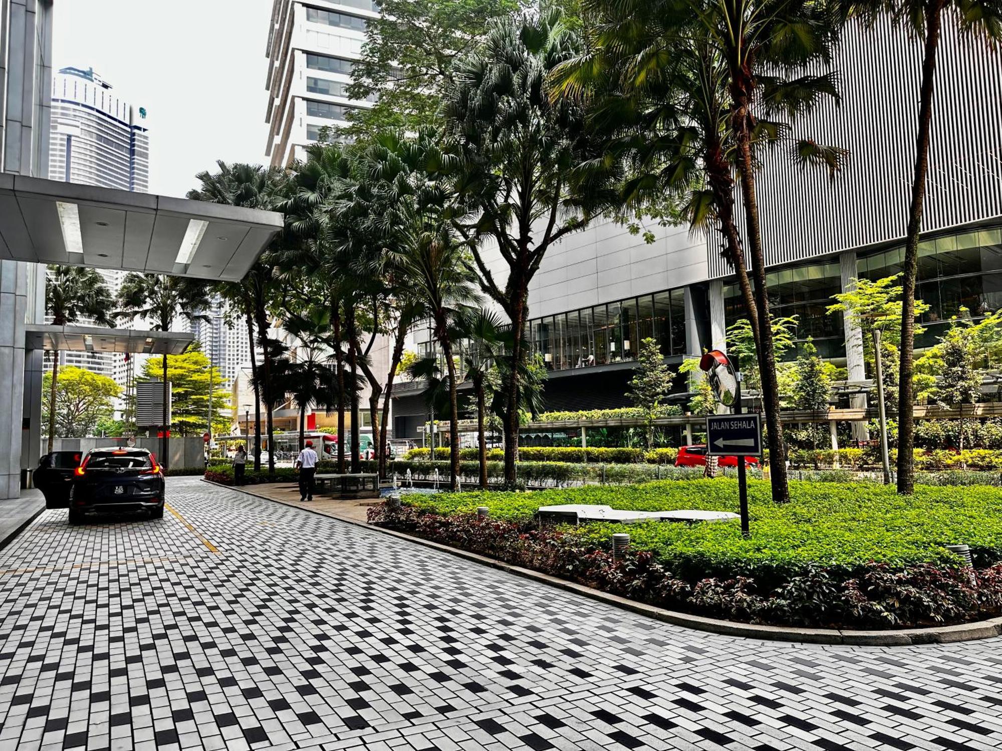 Soho Suites Klcc By Sky Multilink กัวลาลัมเปอร์ ภายนอก รูปภาพ
